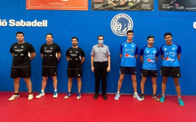 El Club, just abans d'enfrontar-se al CAI Santiago | @CNStennistaula